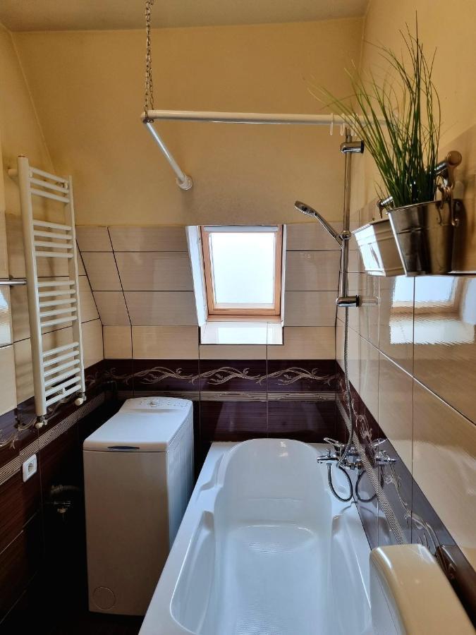 Iulius Town Charm: Cozy 2 Br